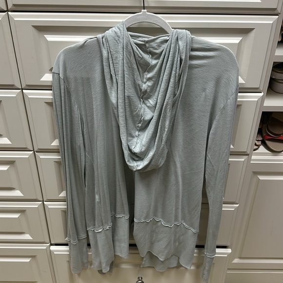 LA MADE cardigan - Picture 2 of 3